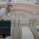 高圧水洗浄作業①